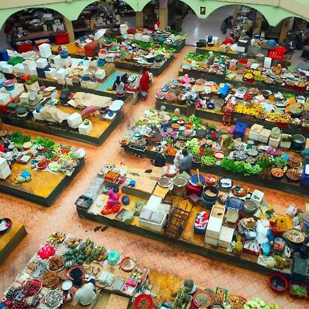 Oyo 90454 Haza Harmoni Guesthouse كوتا بْهارو المظهر الخارجي الصورة